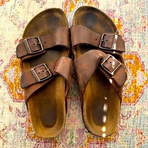 Birkenstock Wonen’s Brown Leather Arizona Sandals Size 36 or 5 1/2